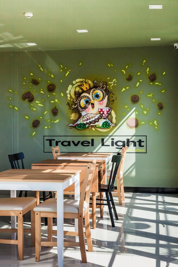 Travel Light Hostel Pattaya Dış mekan fotoğraf