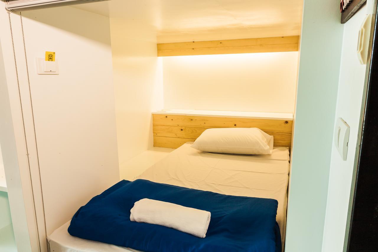 Travel Light Hostel Pattaya Dış mekan fotoğraf