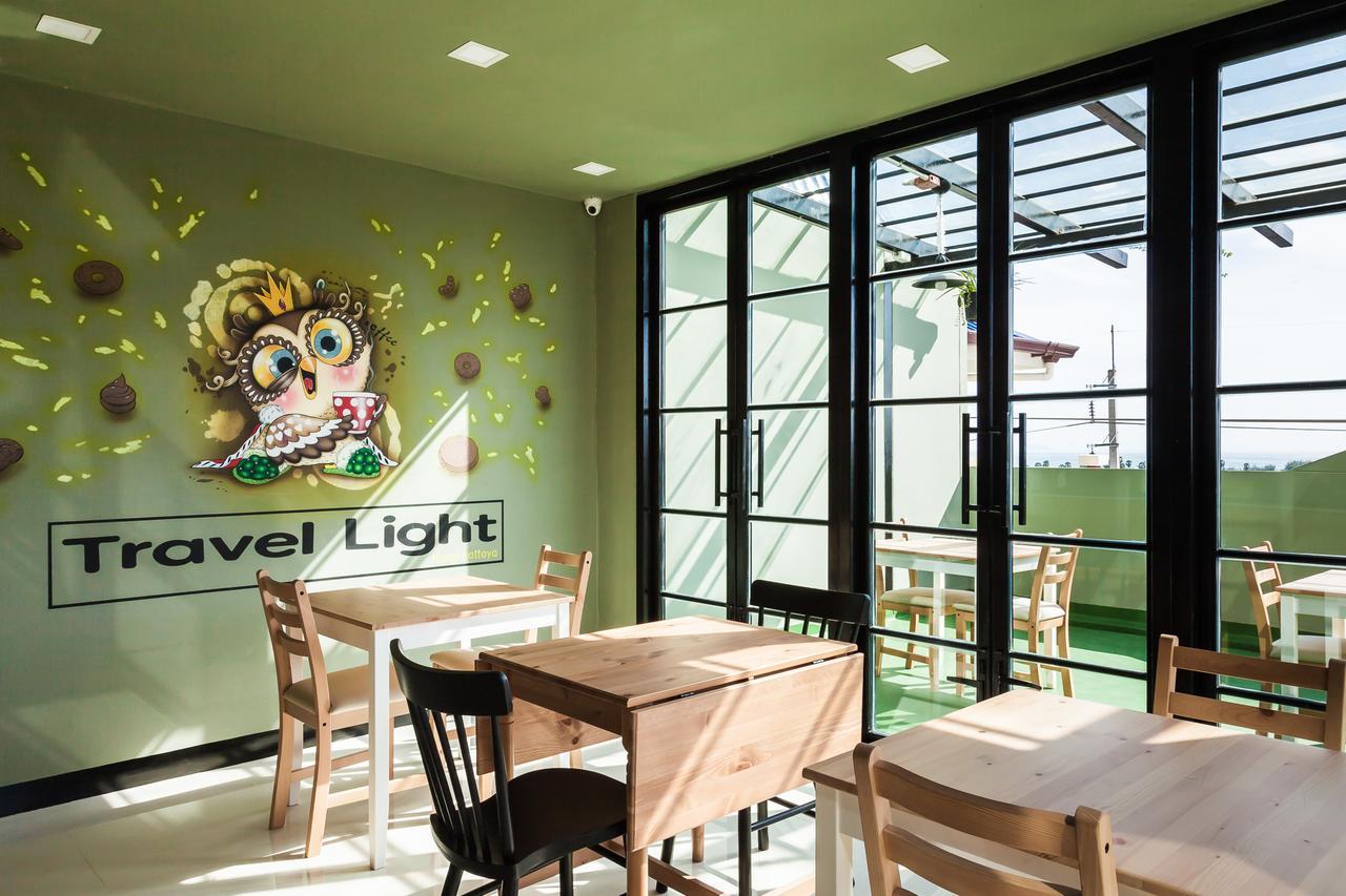 Travel Light Hostel Pattaya Dış mekan fotoğraf