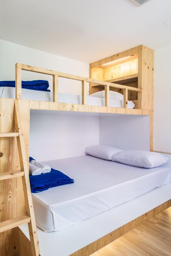Travel Light Hostel Pattaya Dış mekan fotoğraf